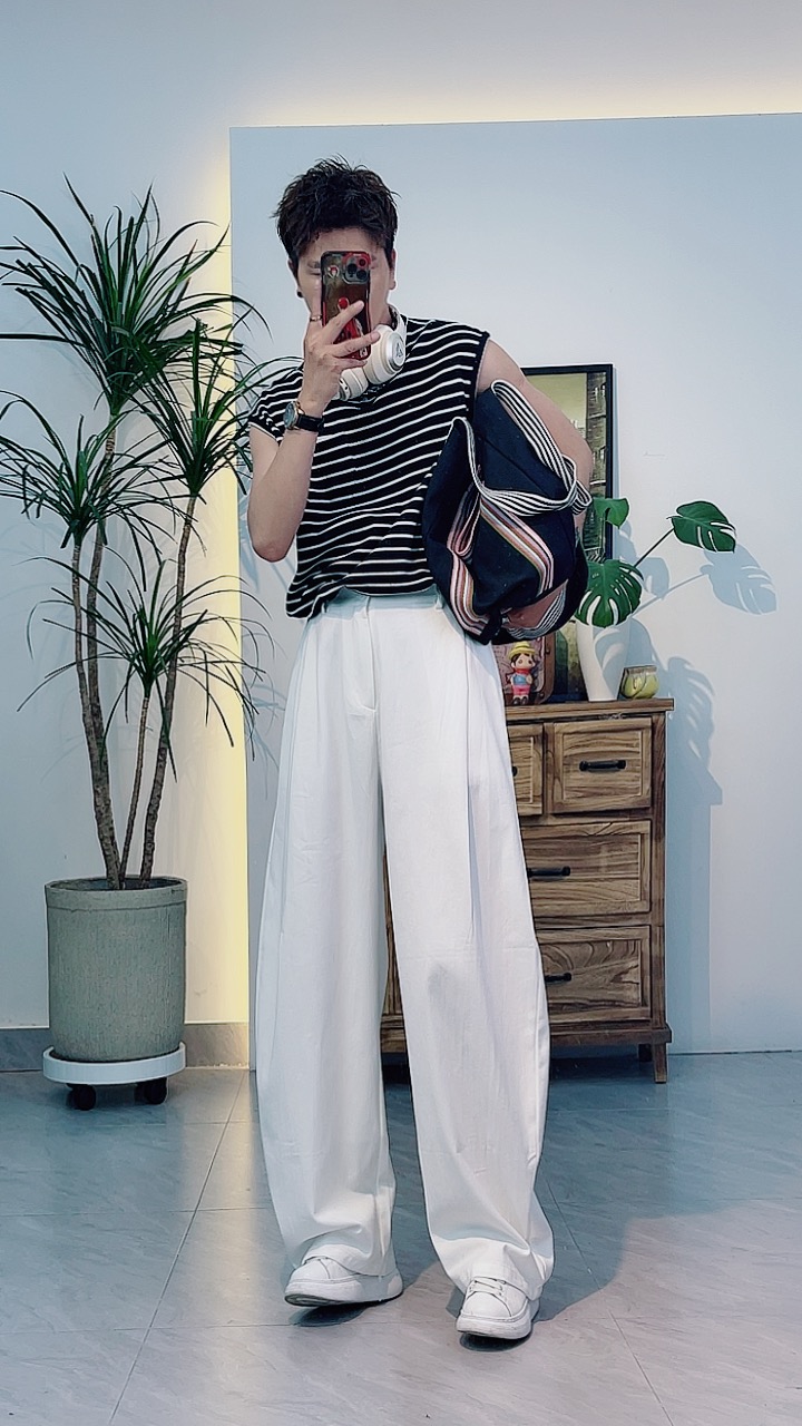 型男帮夏季男士潮流垂感立体弯刀白色休闲直筒阔腿长裤K805