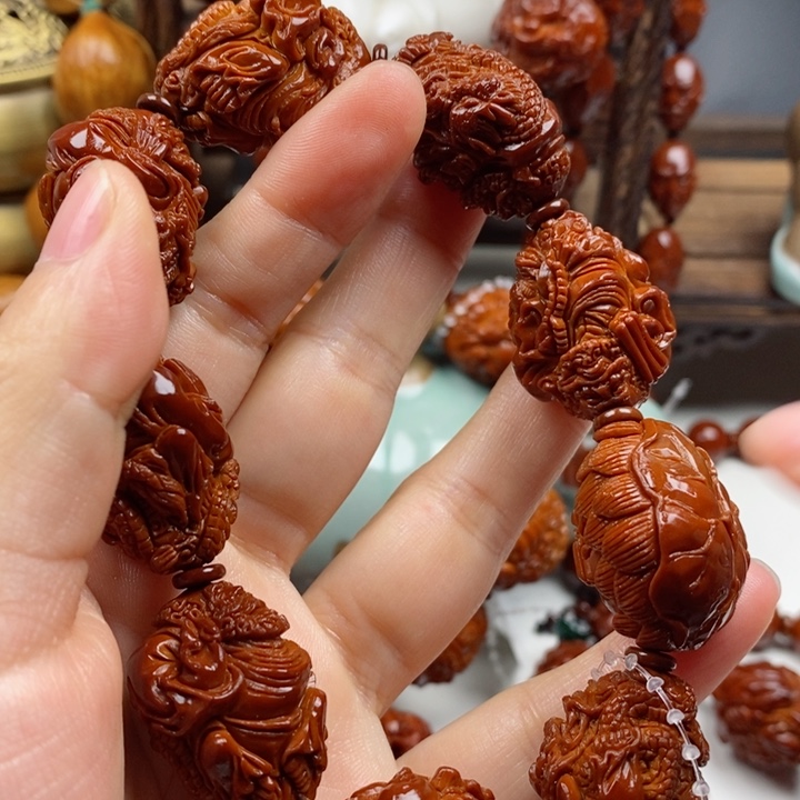 橄榄核吊坠凌**衡回血回血出