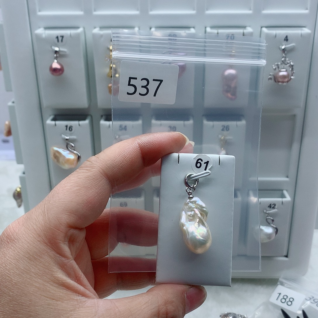 淡水珍珠吊坠(不含链)合金