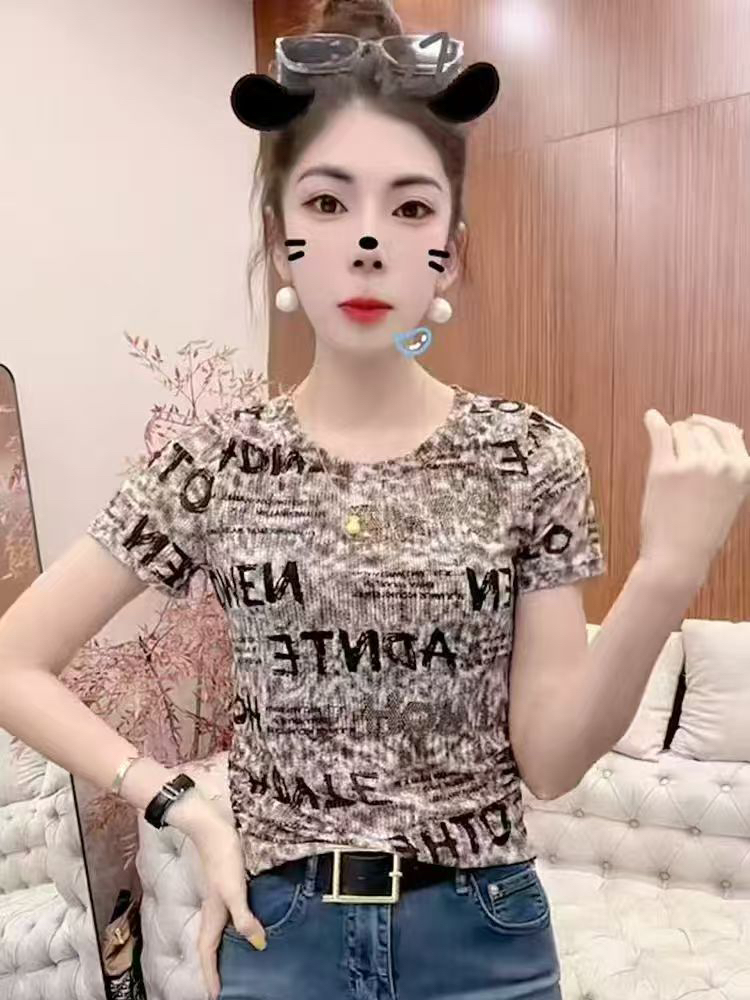 夏季新款圆领字母印花烫钻气质洋气上衣女士显瘦百搭短袖T恤小衫