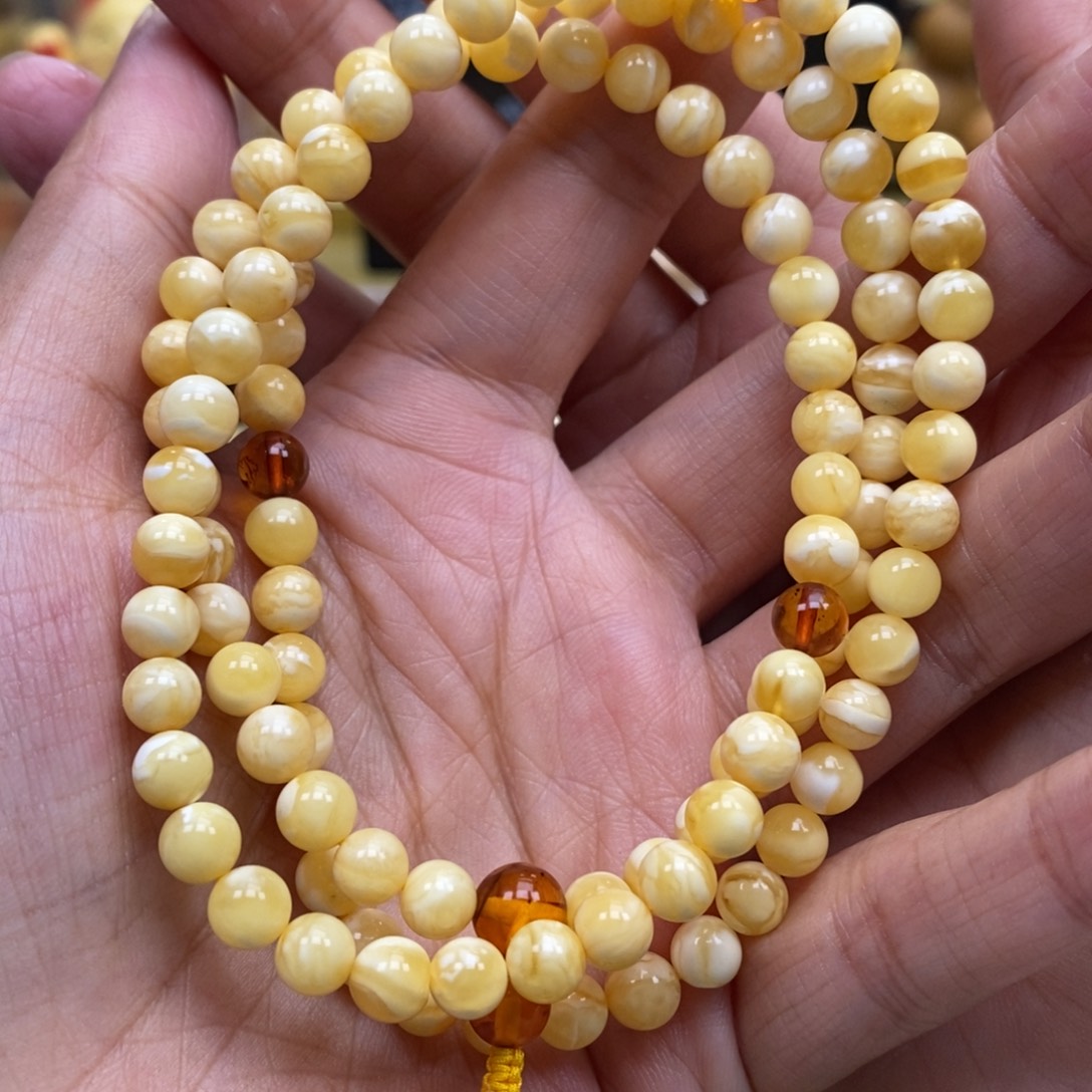 琥珀未镶嵌裸石蜜蜡