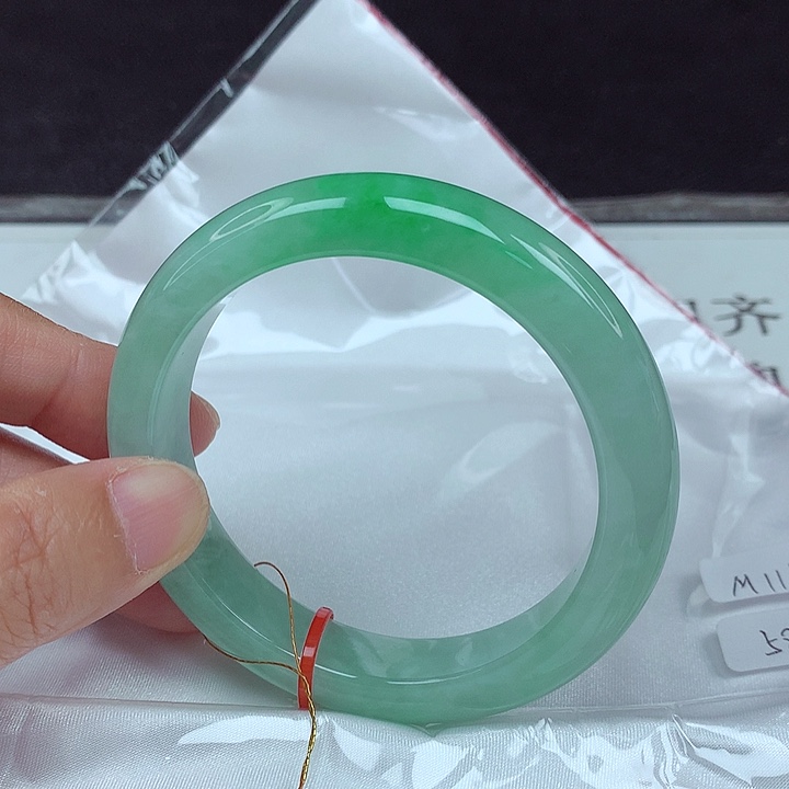 翡翠未镶嵌手镯58圈4732