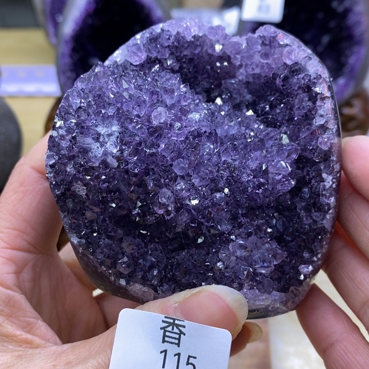 水晶大型摆件（非配饰）未镶嵌