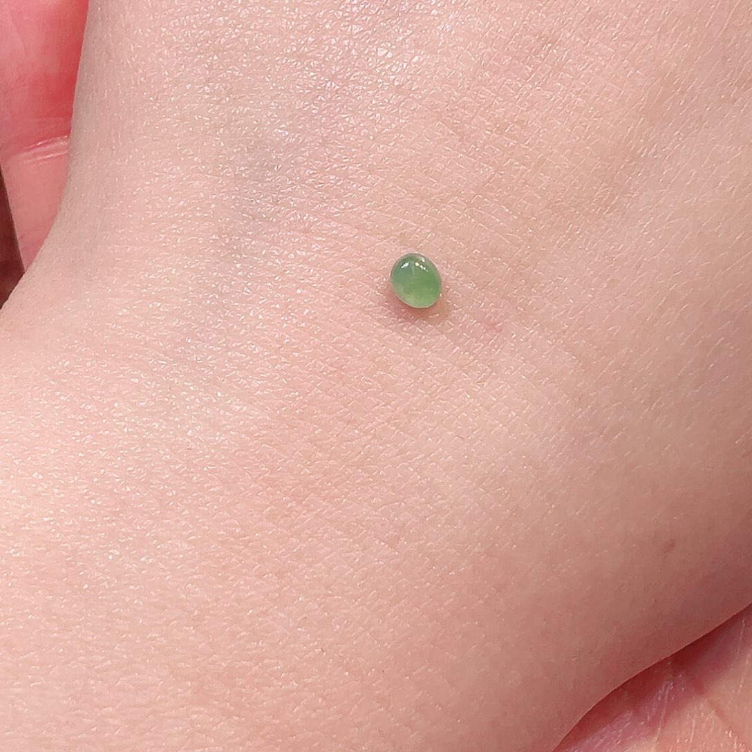 翡翠颈饰未镶嵌用****0翡翠替代葫芦戒指