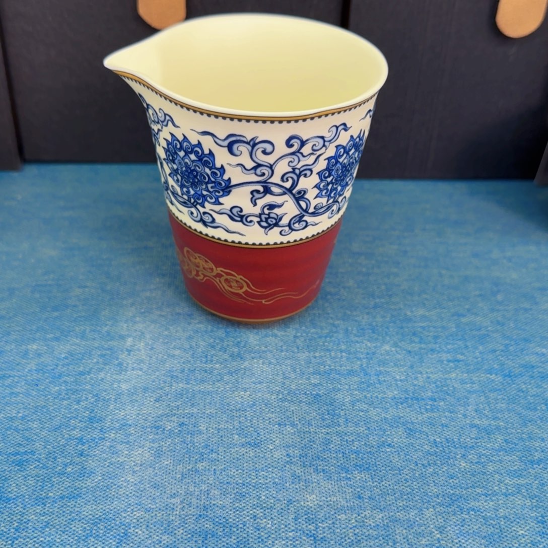 这些盖碗真好看！！！