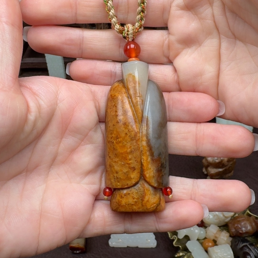 和田玉颈饰未镶嵌萧*