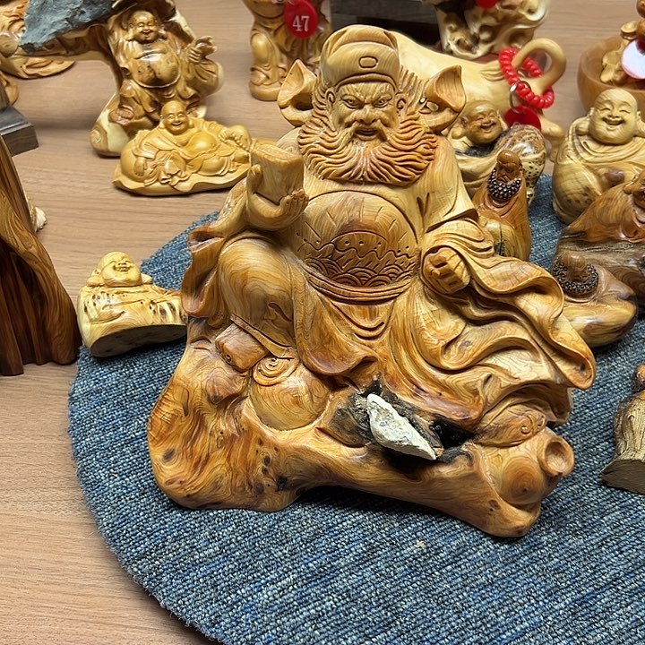 柏木太行崖柏手把摆件