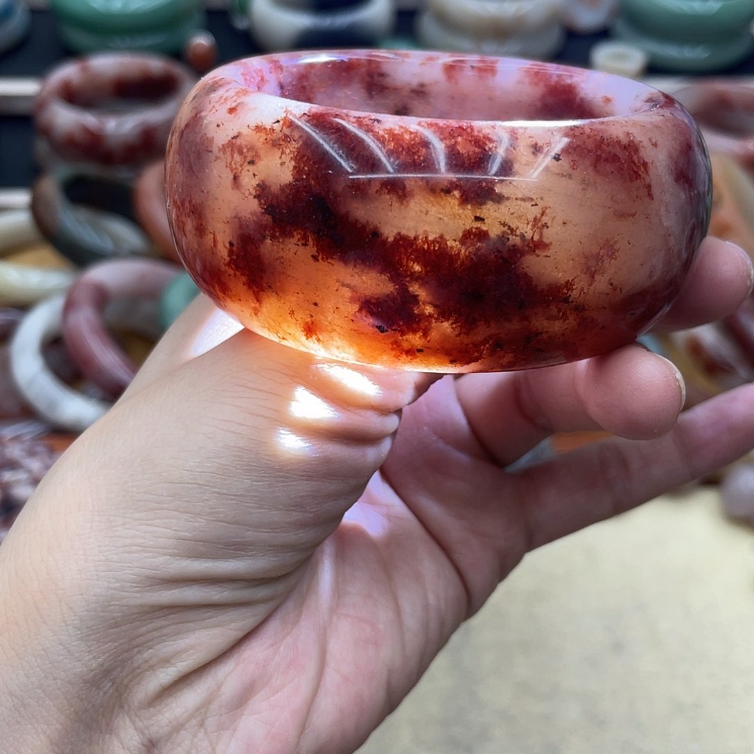 石英岩玉未镶嵌圈口58