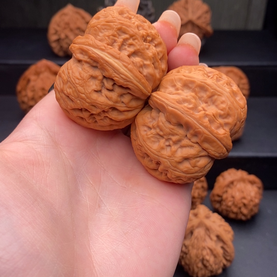 文玩核桃把件元宝45