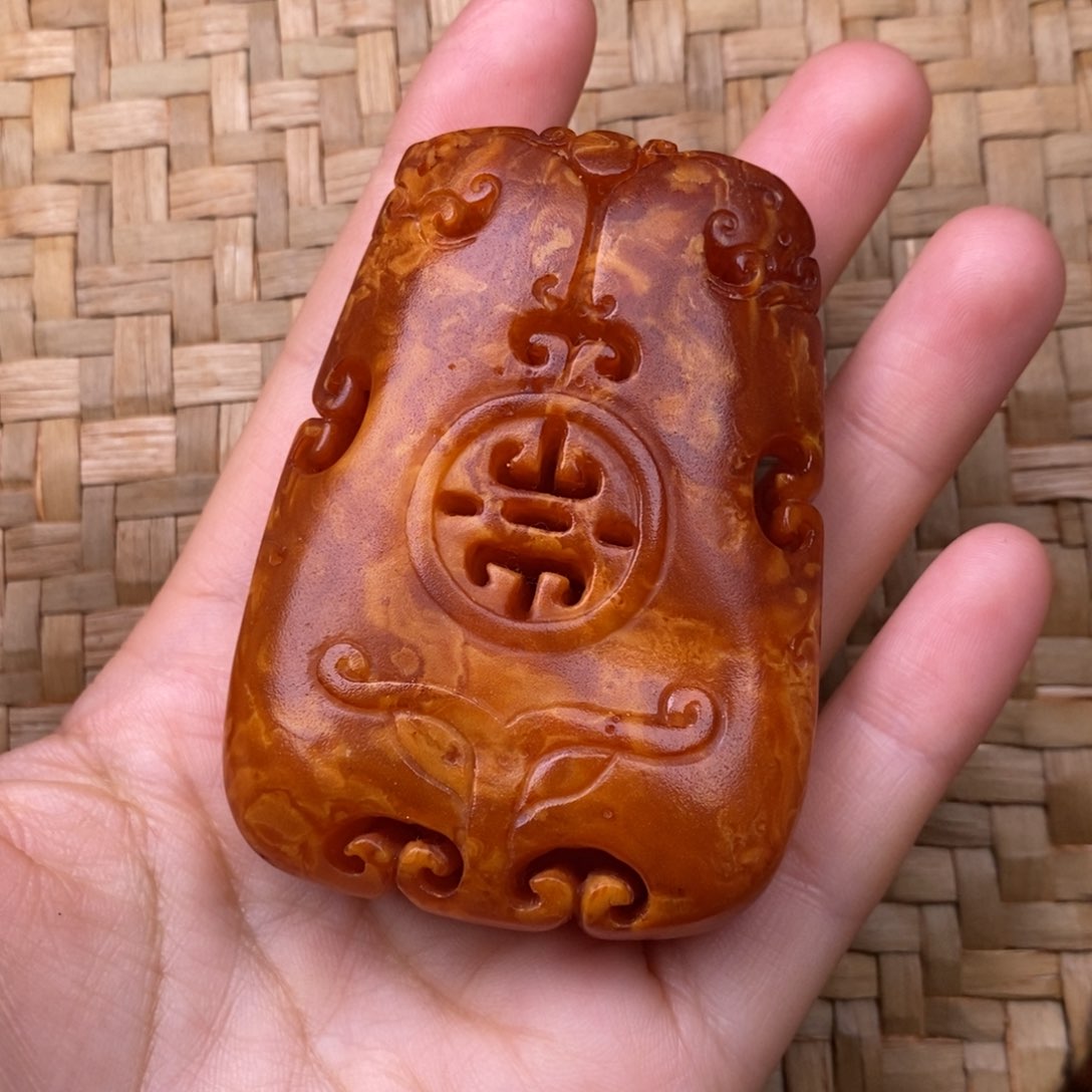 蜜蜡裸石未镶嵌欢*哥蜜蜡