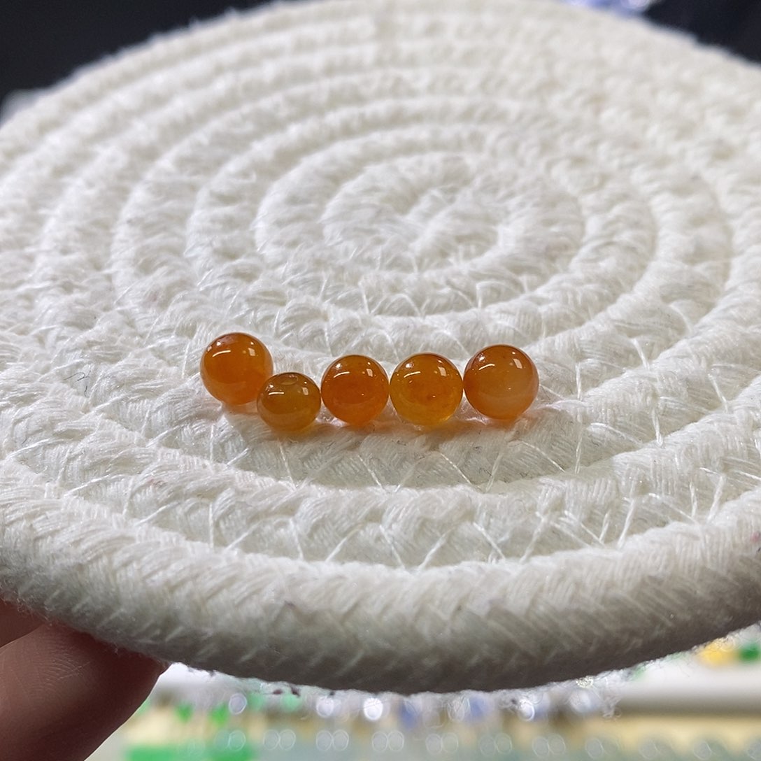 翡翠未镶嵌挂件珠珠天然