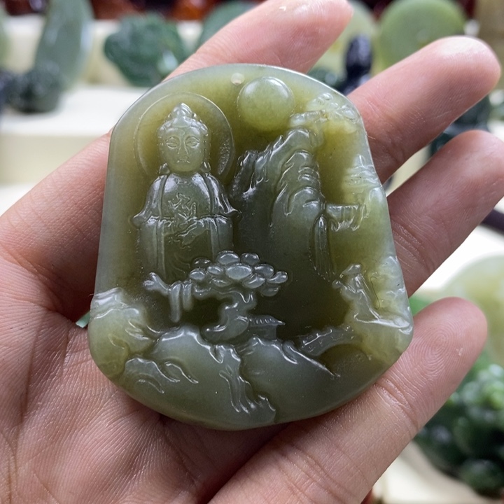 和田玉未镶嵌颈饰