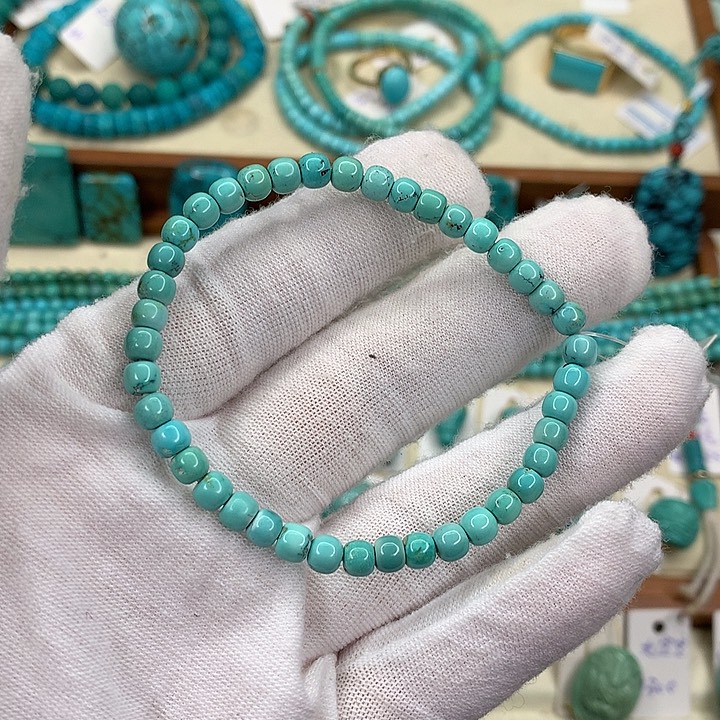 绿松石未镶嵌挂件