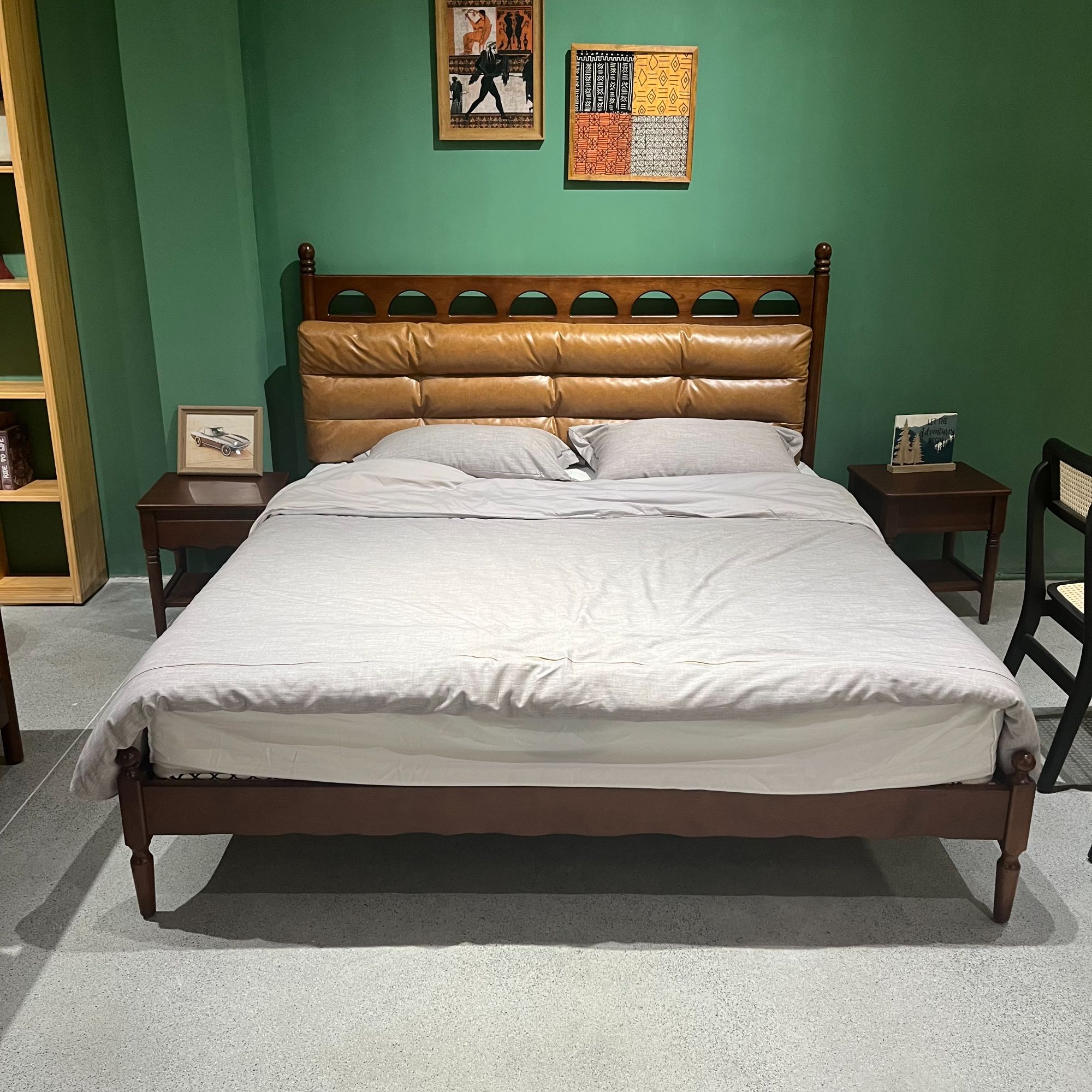 中古风床北欧实木床现代简约双人床复古法式床软包主卧小户型