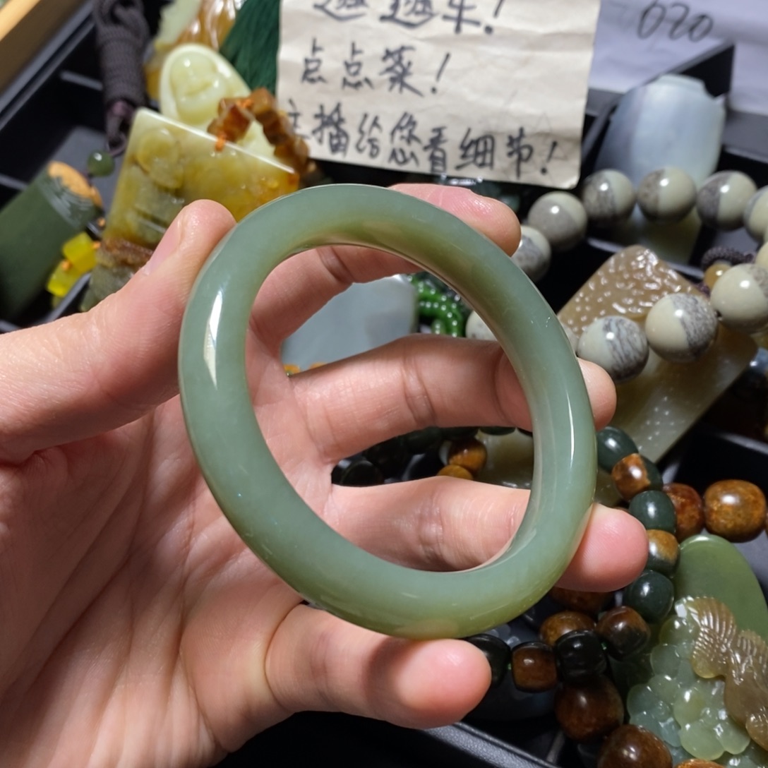 和田玉未镶嵌颈饰57口