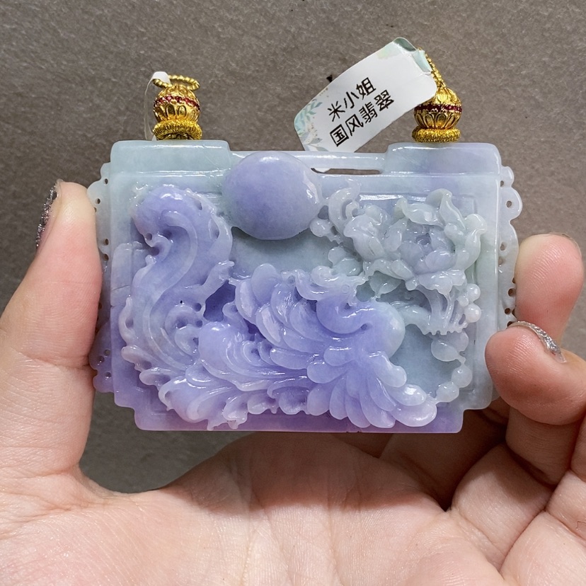 【闪购商品】翡翠未镶嵌颈饰