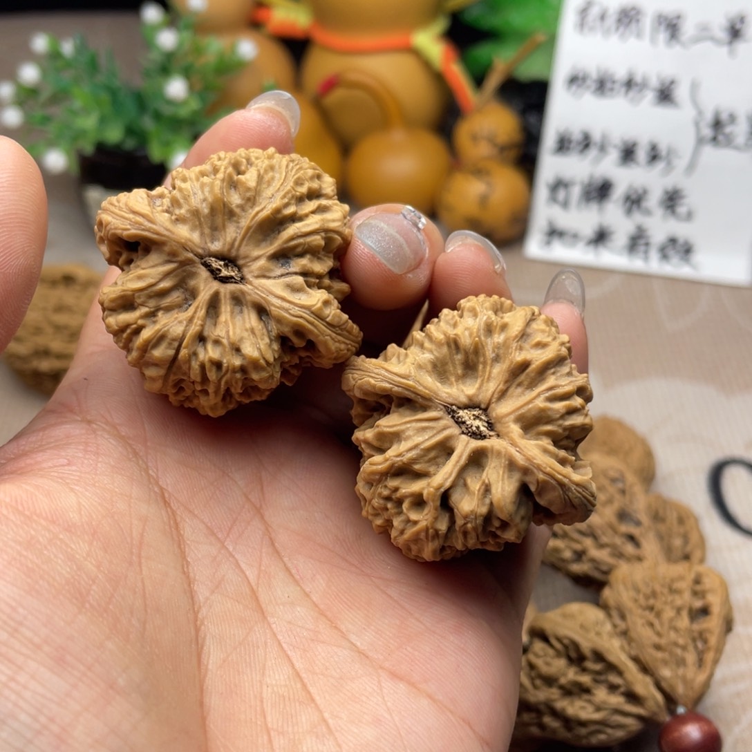 龙***海吊坠文玩核桃涿鹿南疆