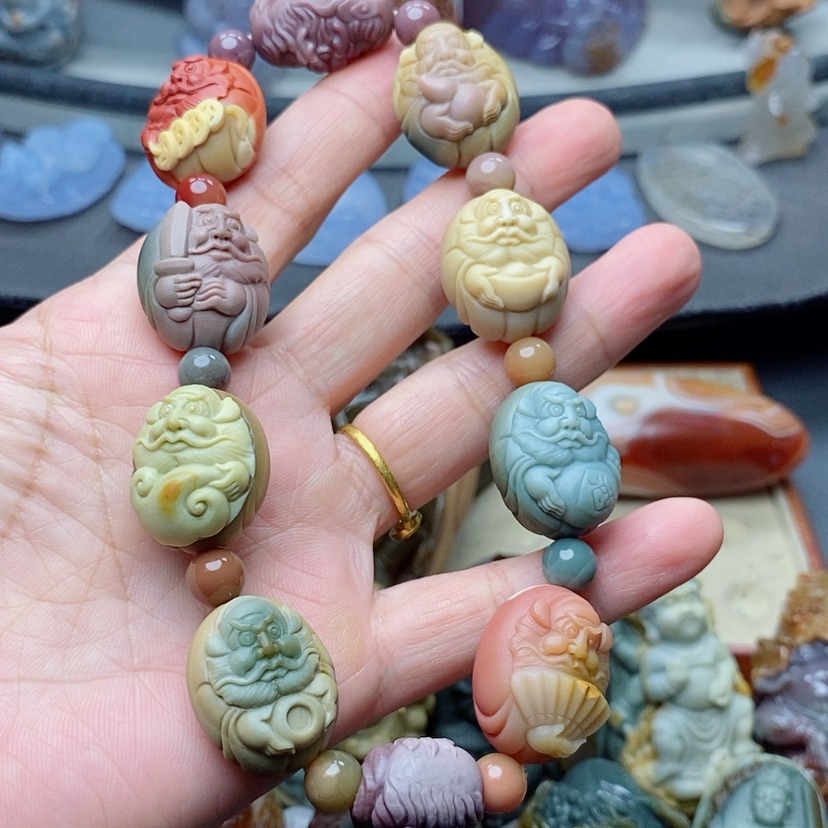 【闪购商品】定制石英质玉吊坠未镶嵌