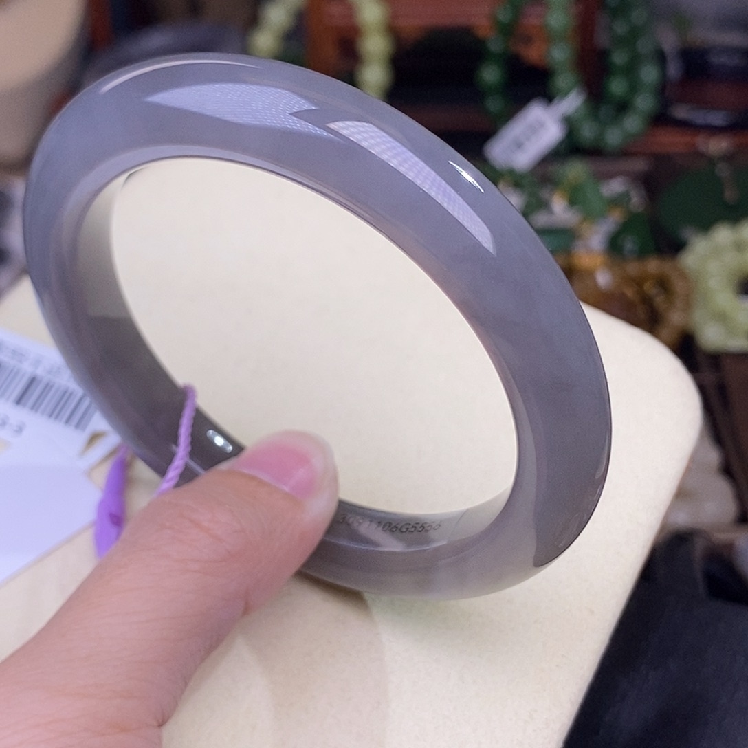 和田玉56 冰底脂膏级烟紫脂膏级清货手镯未镶嵌