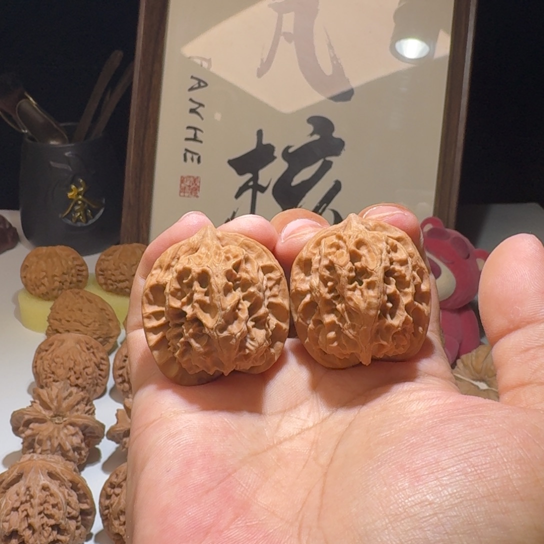 文玩核桃吊坠36尺寸原树龙纹马蹄