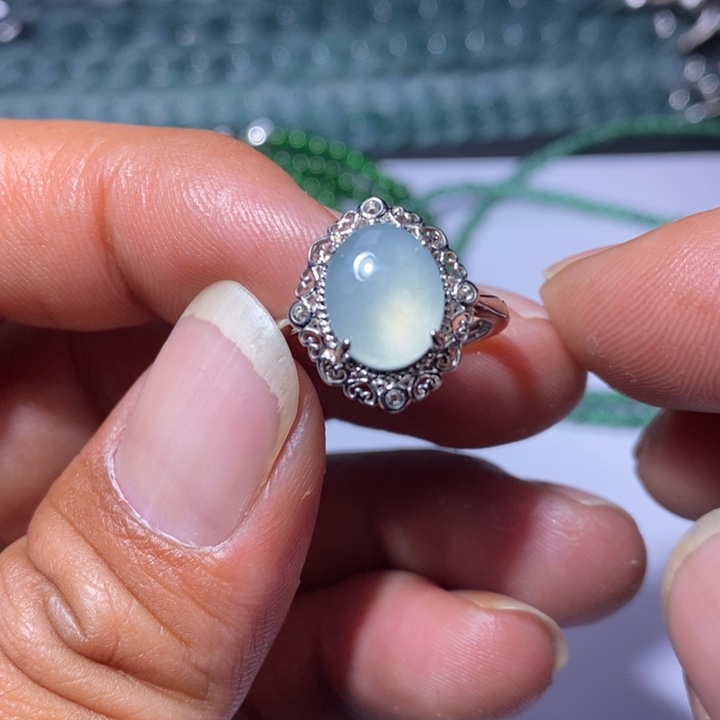 翡翠未镶嵌颈饰天然翡翠