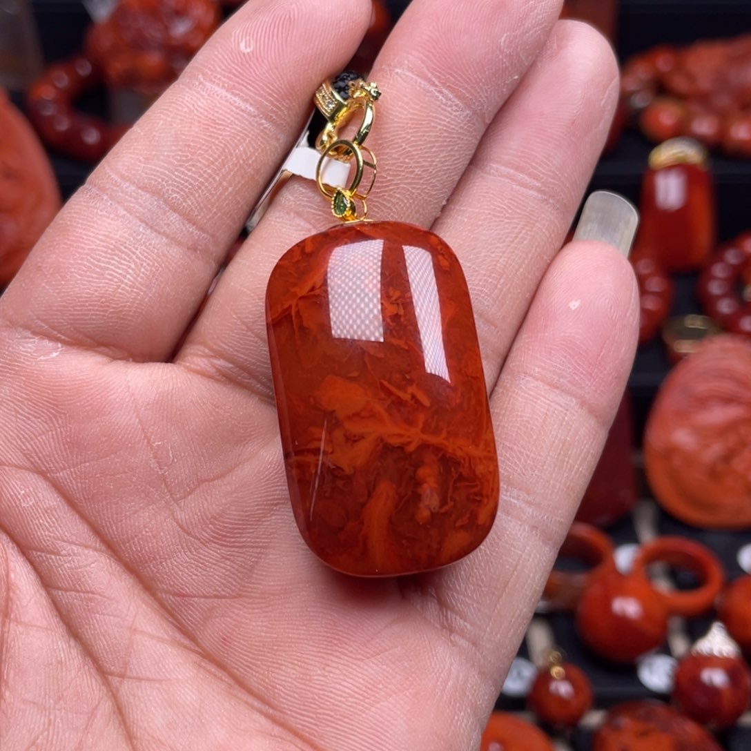 南红玛瑙珠宝奇石未镶嵌吊坠