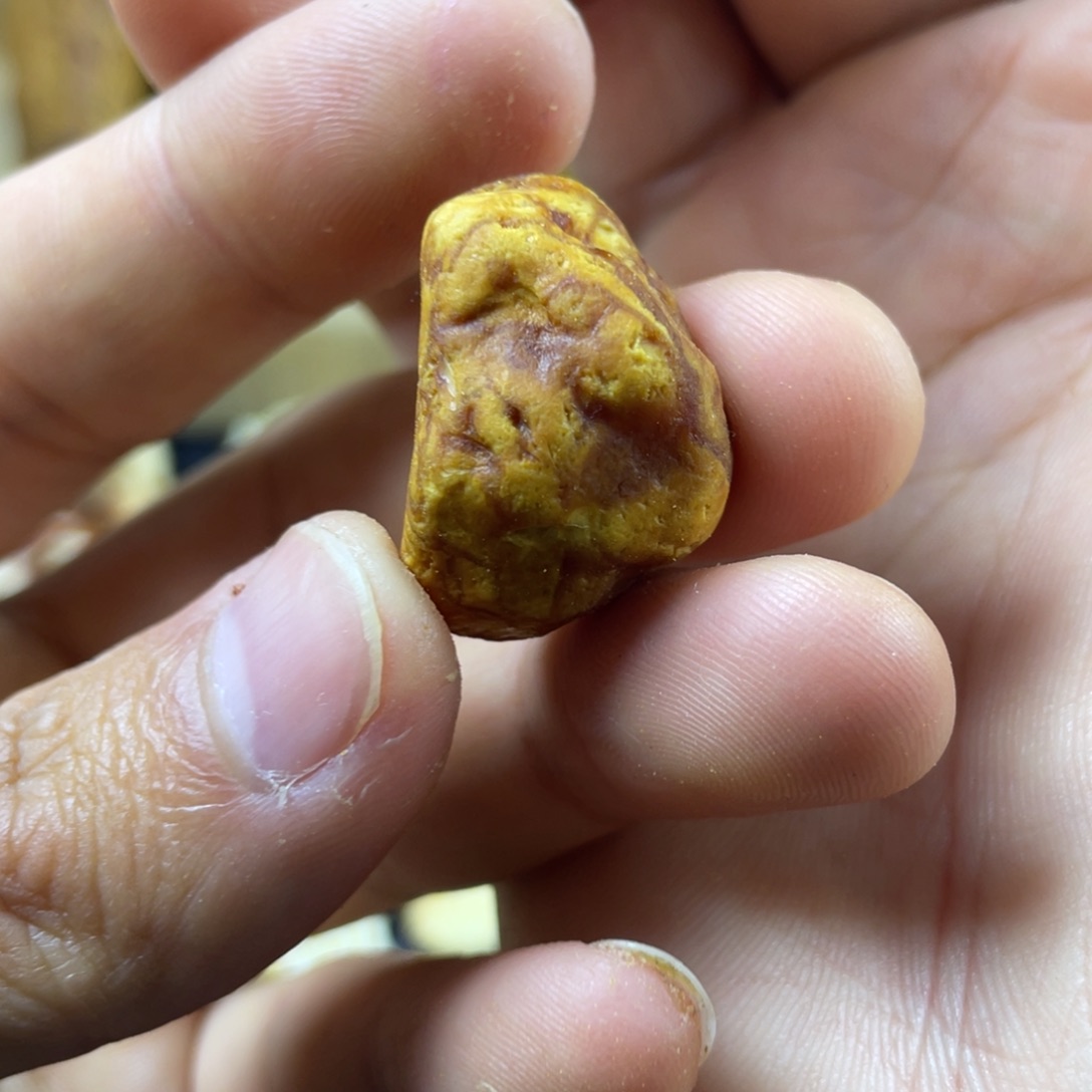 定制琥珀未镶嵌定制