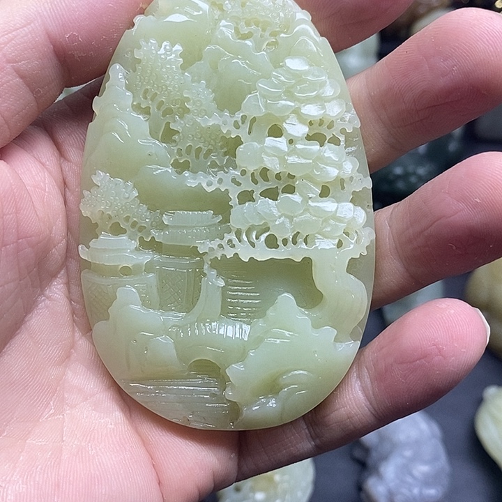 和田玉未镶嵌颈饰