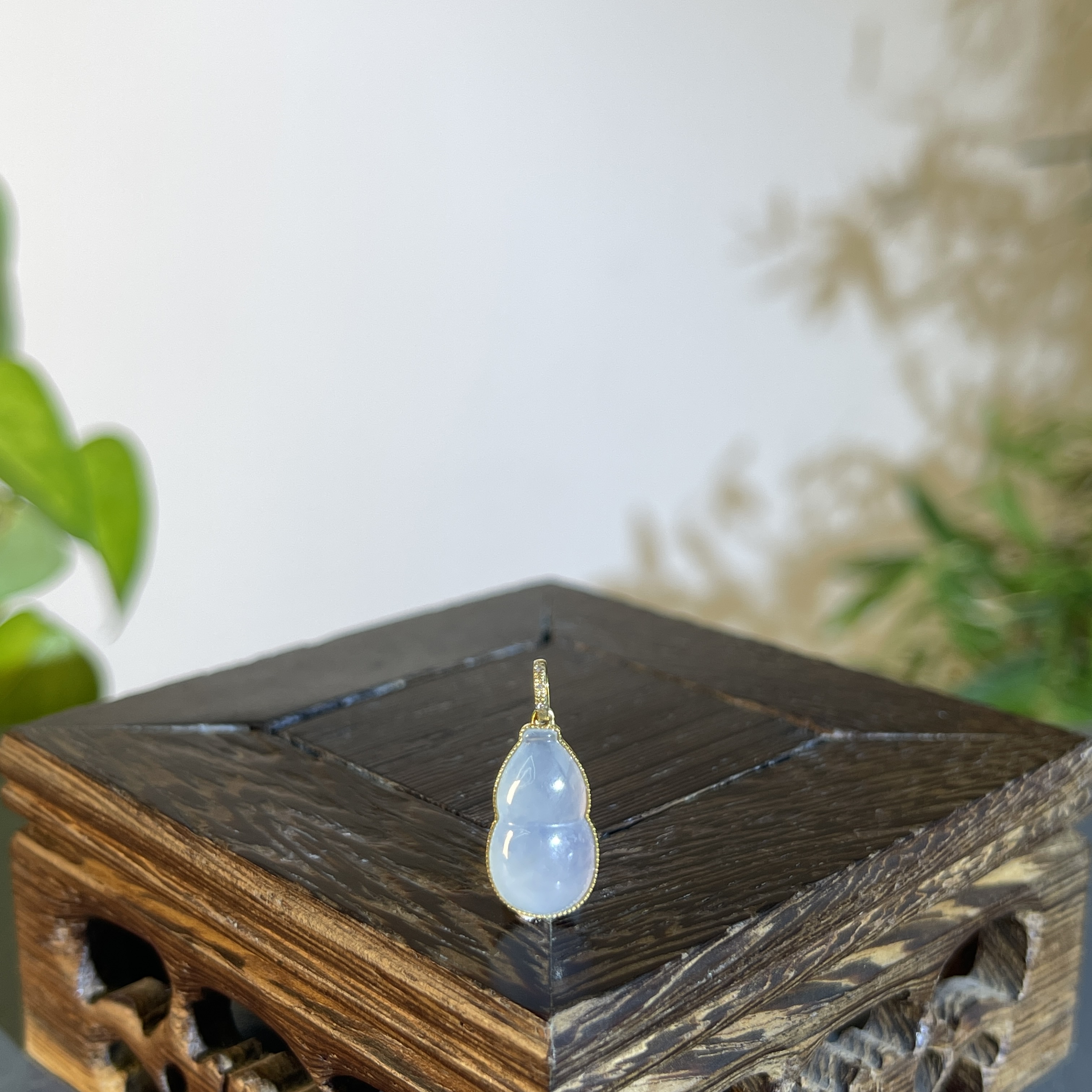 JTA22-27 天然缅甸翡翠A货 18K葫芦