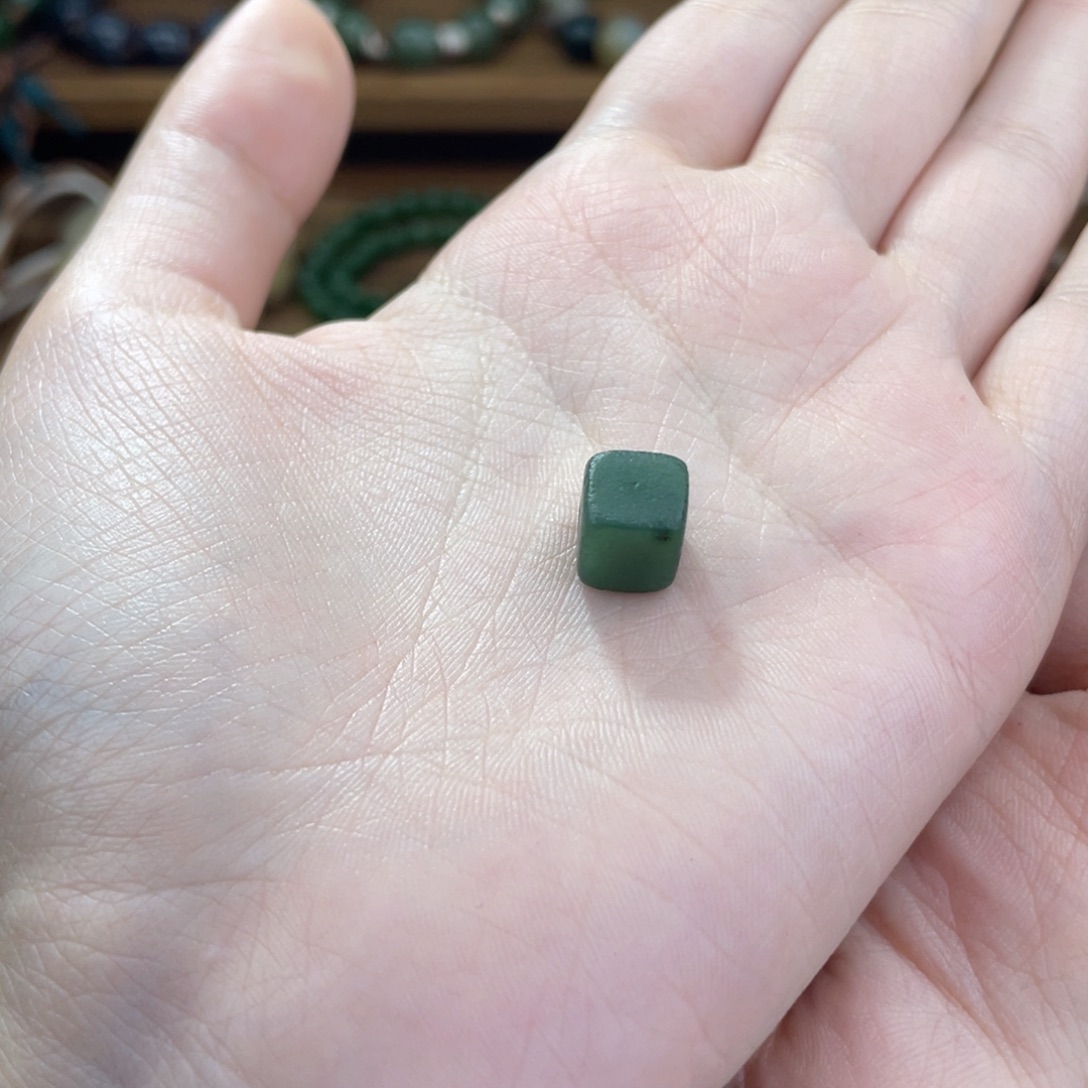 兜***糖和田玉未镶嵌手链