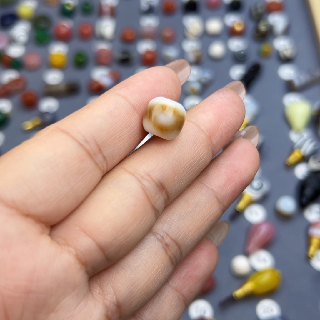 玛瑙/玉髓饰品未镶嵌