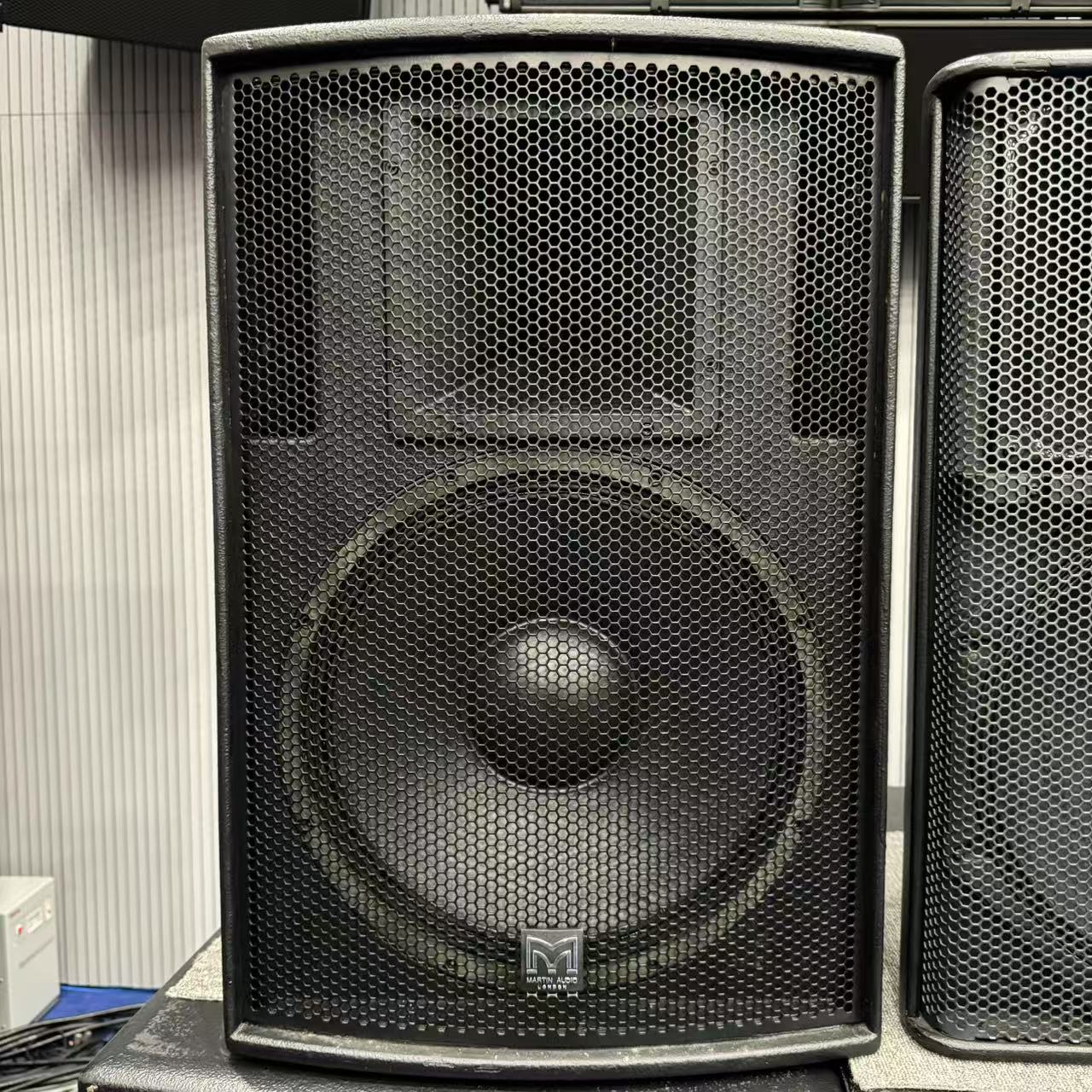 9新  玛田F12+ 音响一对