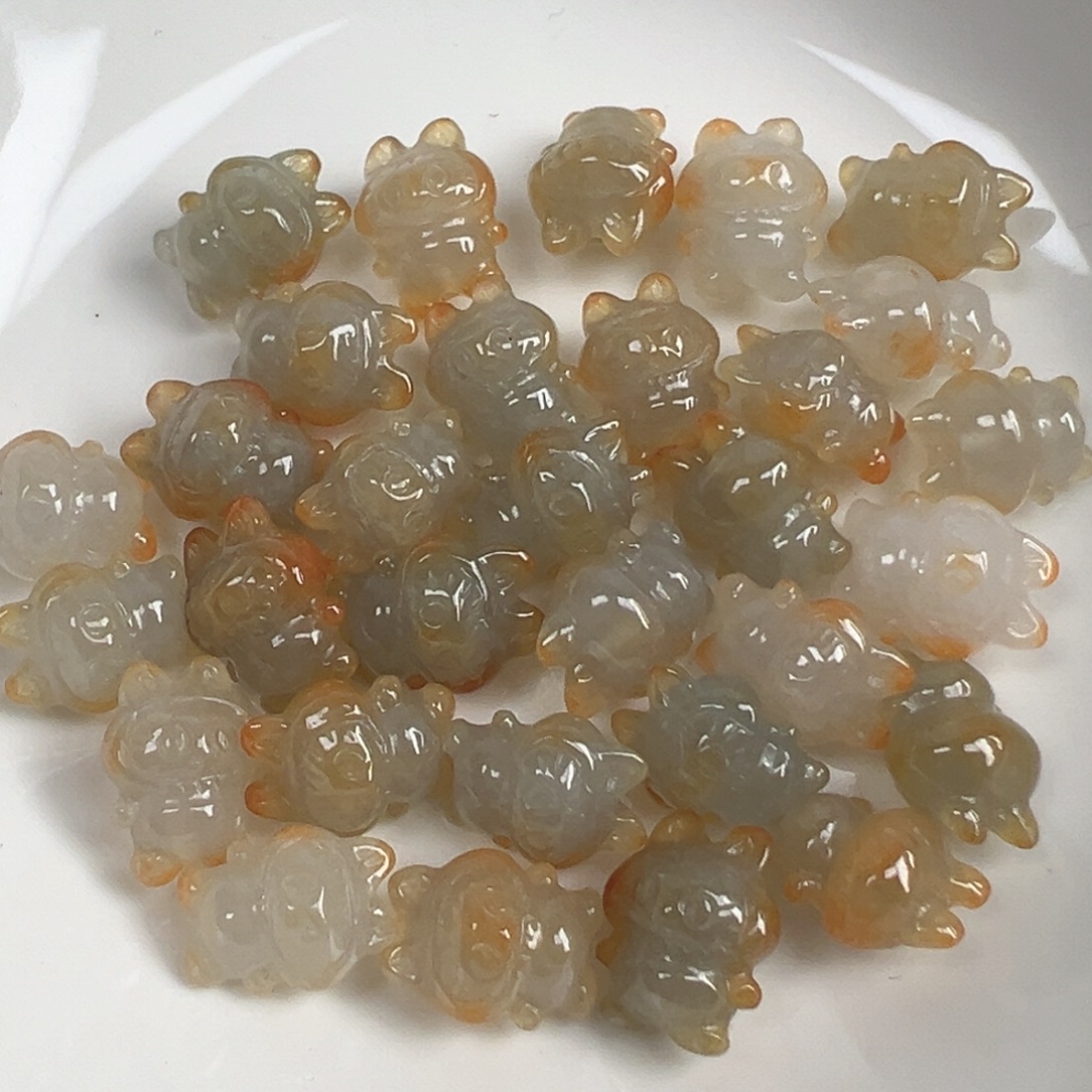 翡翠散珠翡翠拉布布一个可挑