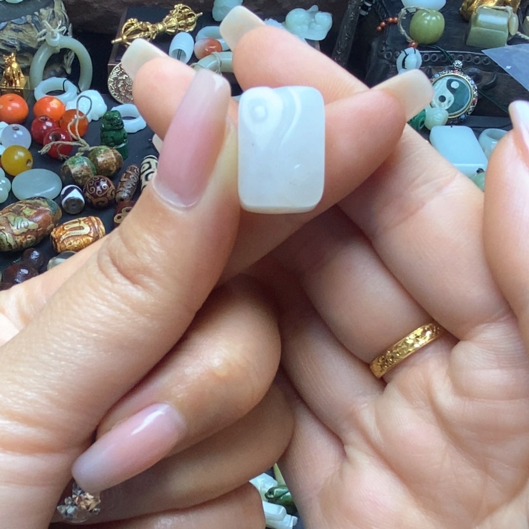 未镶嵌颈饰玛瑙/玉髓