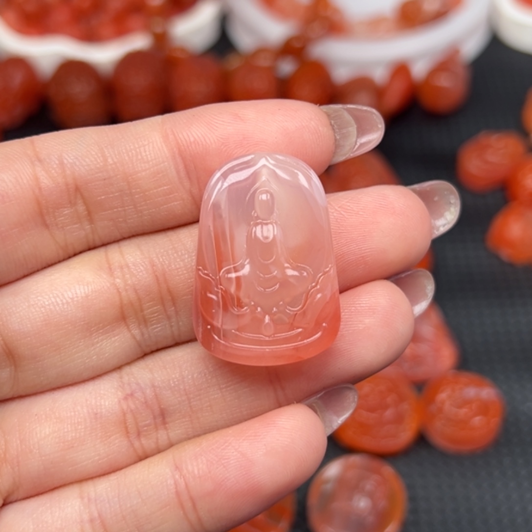 沁***吣南红玛瑙未镶嵌吊坠(不含链)