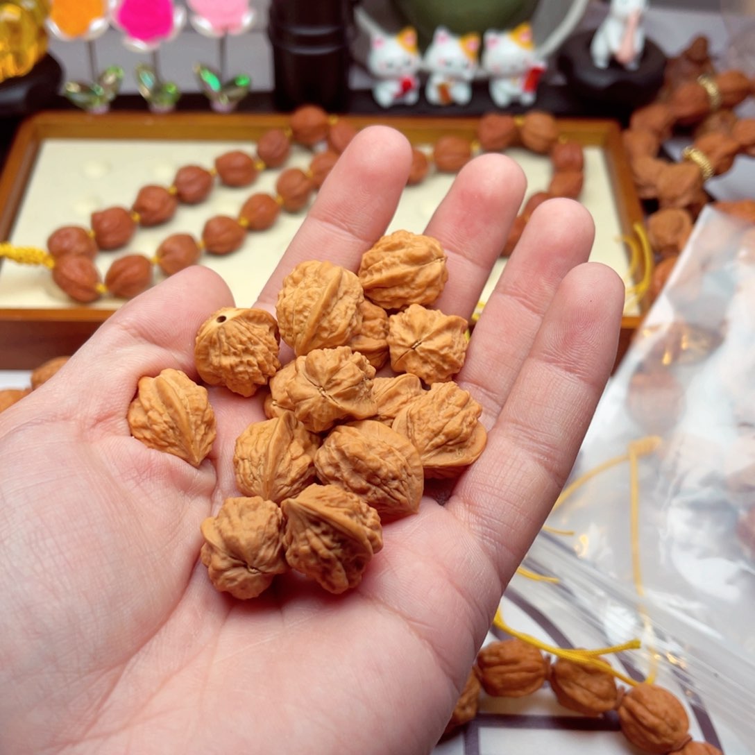 文玩核桃手串韩****友蛤蟆头