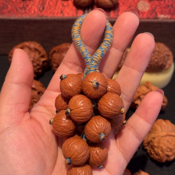 吊坠文玩核桃猴头葡萄串