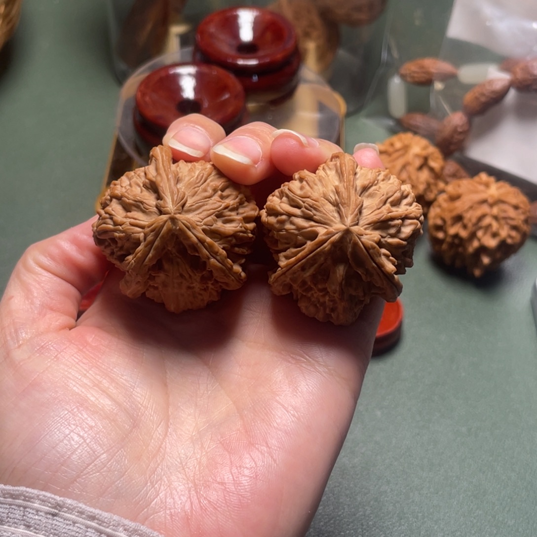 小***划吊坠文玩核桃人奔