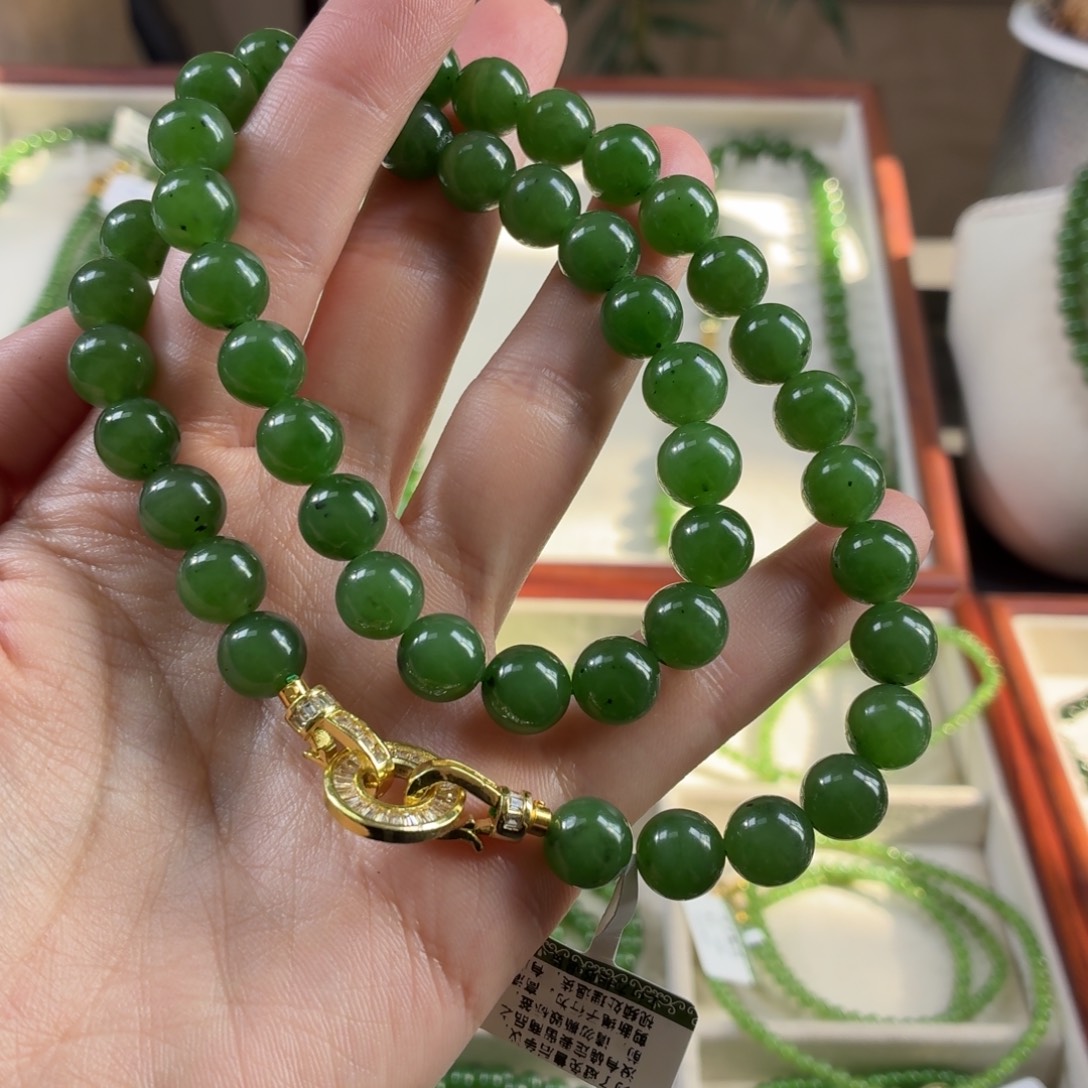 和田玉（碧玉）未镶嵌颈饰10
