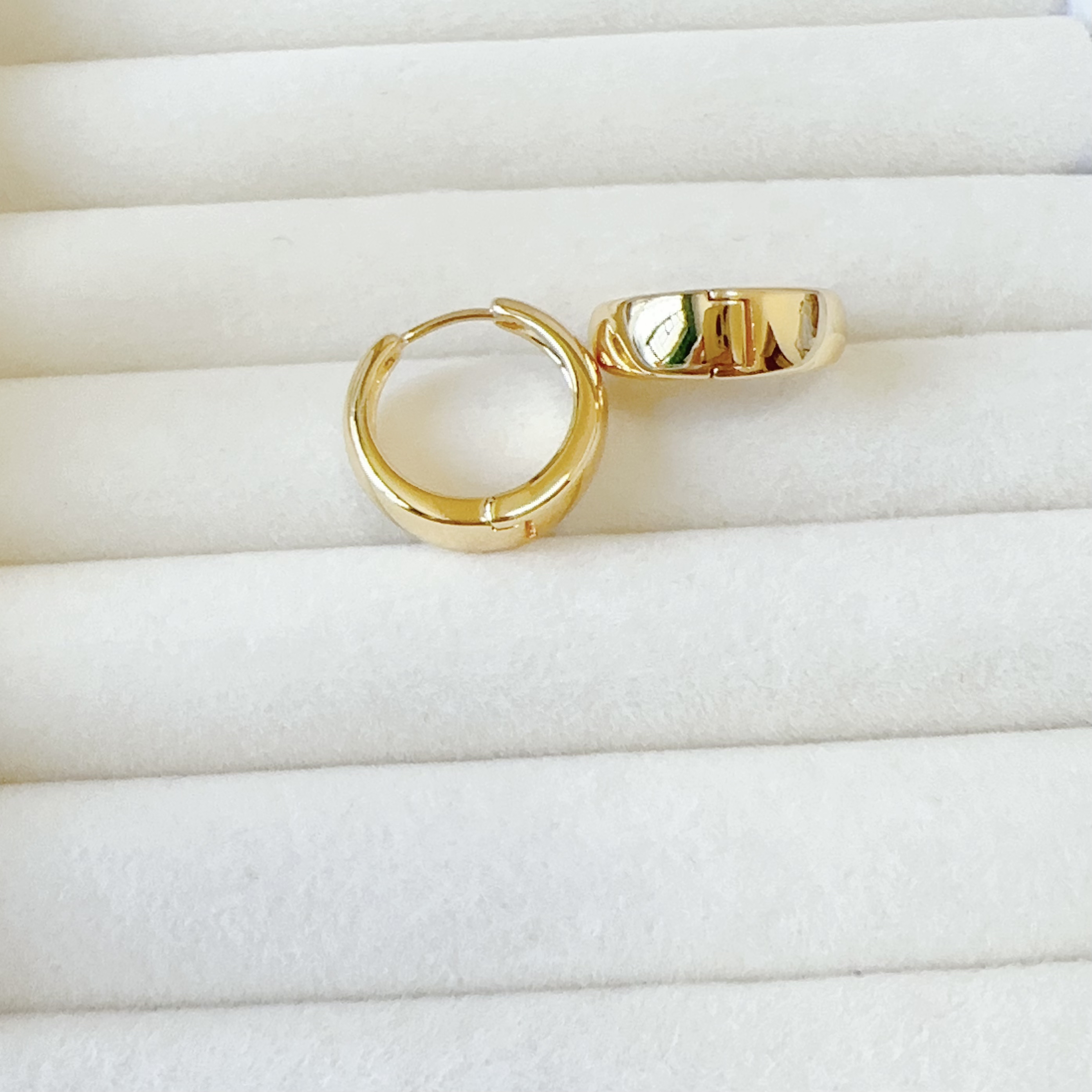 钛钢耳饰 【夏季新款】【宝藏文创】简约水滴设计百搭光面大耳扣 时尚