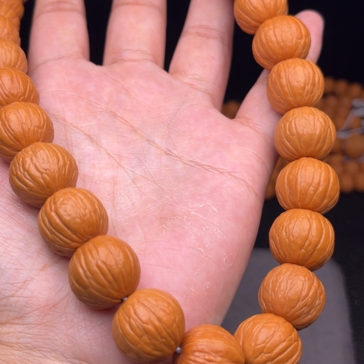 猴头核桃吊坠18聚宝盆手持24颗，坠舔