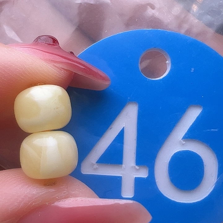 蜜蜡裸石未镶嵌7.5mm 老型