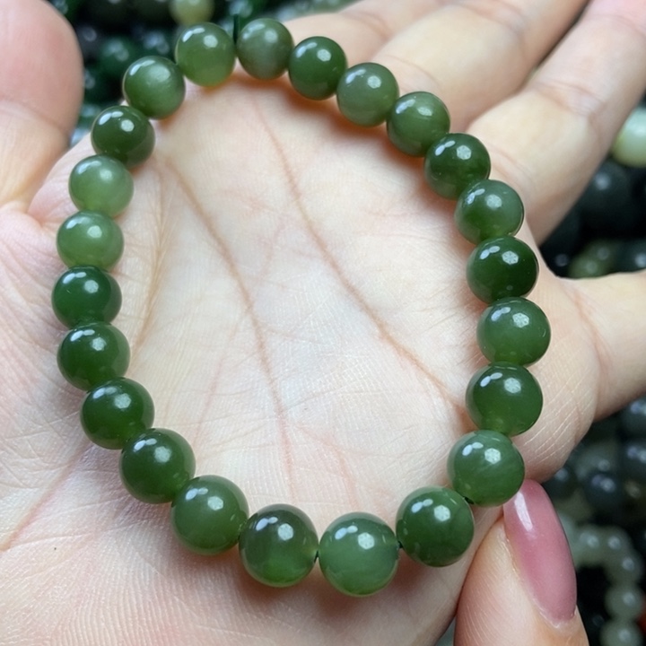 和田玉未镶嵌颈饰卡8