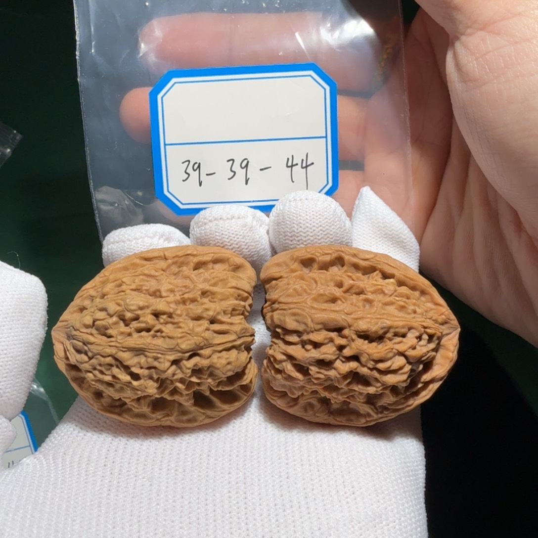文玩核桃吊坠南疆高炮002
