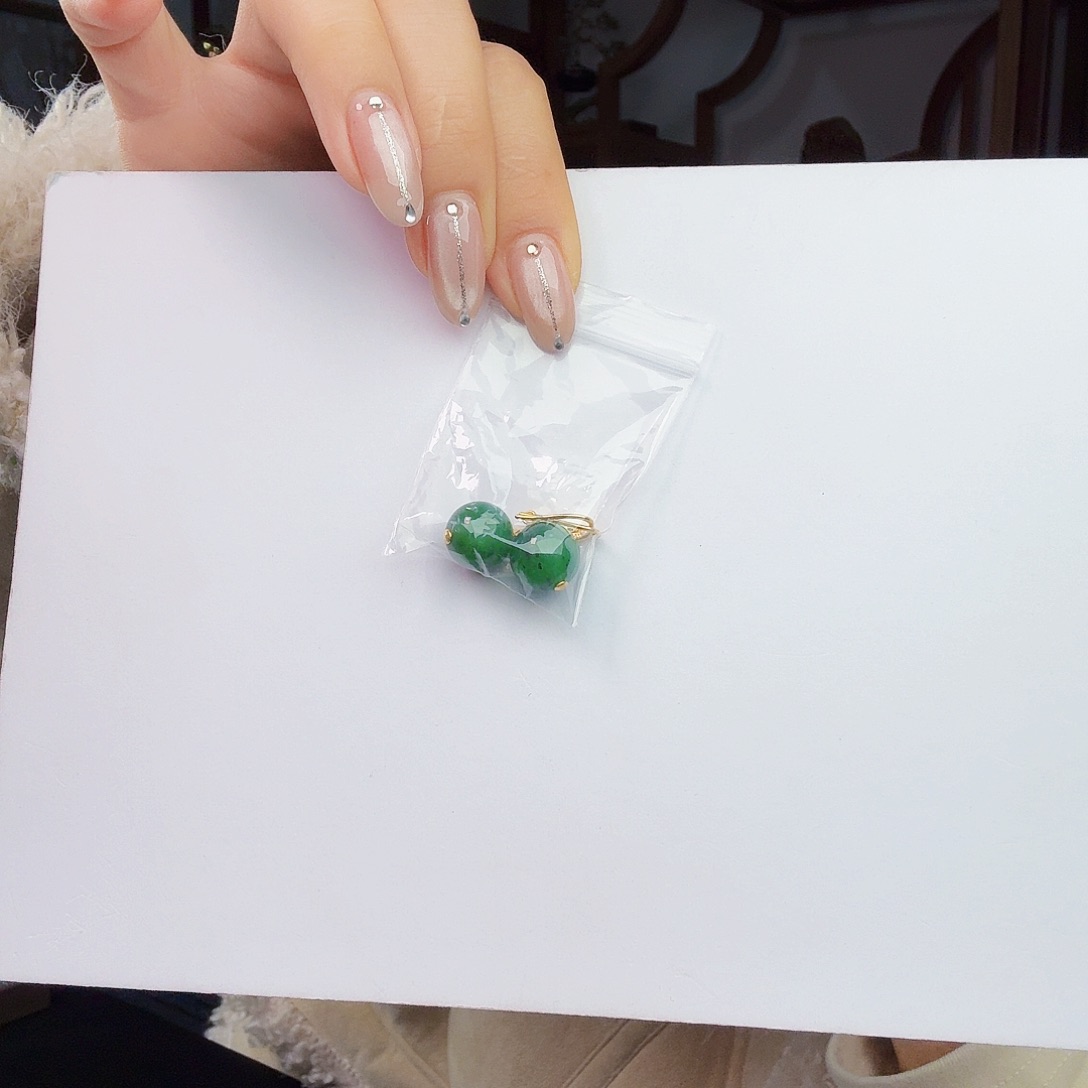 未镶嵌和田玉（碧玉）耳饰润**鱼卡12