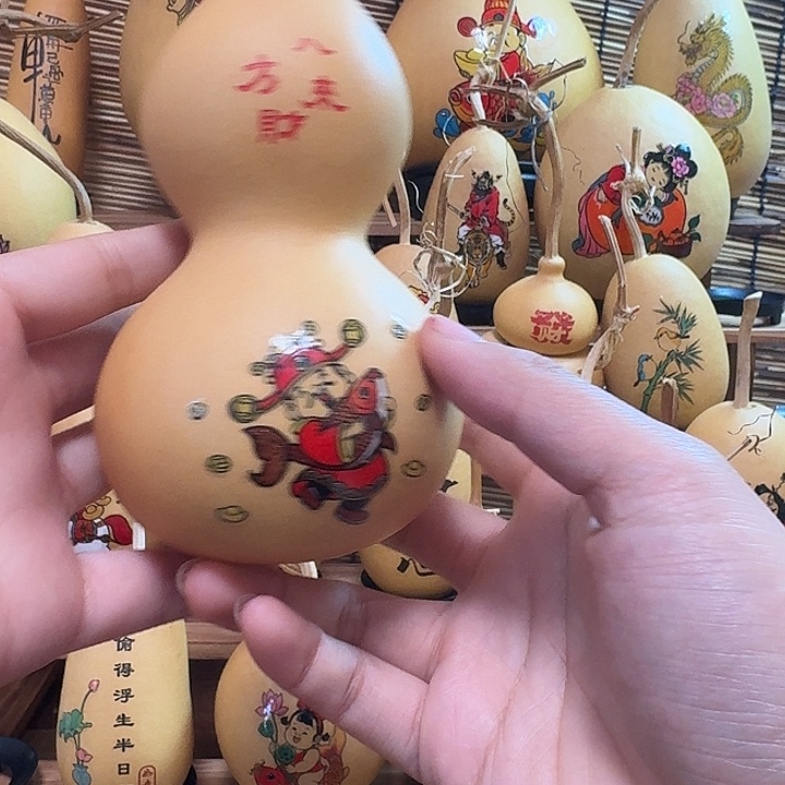 手工彩绘磨刻工艺