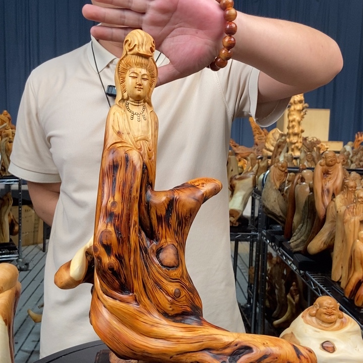 柏木（崖柏）随型摆件