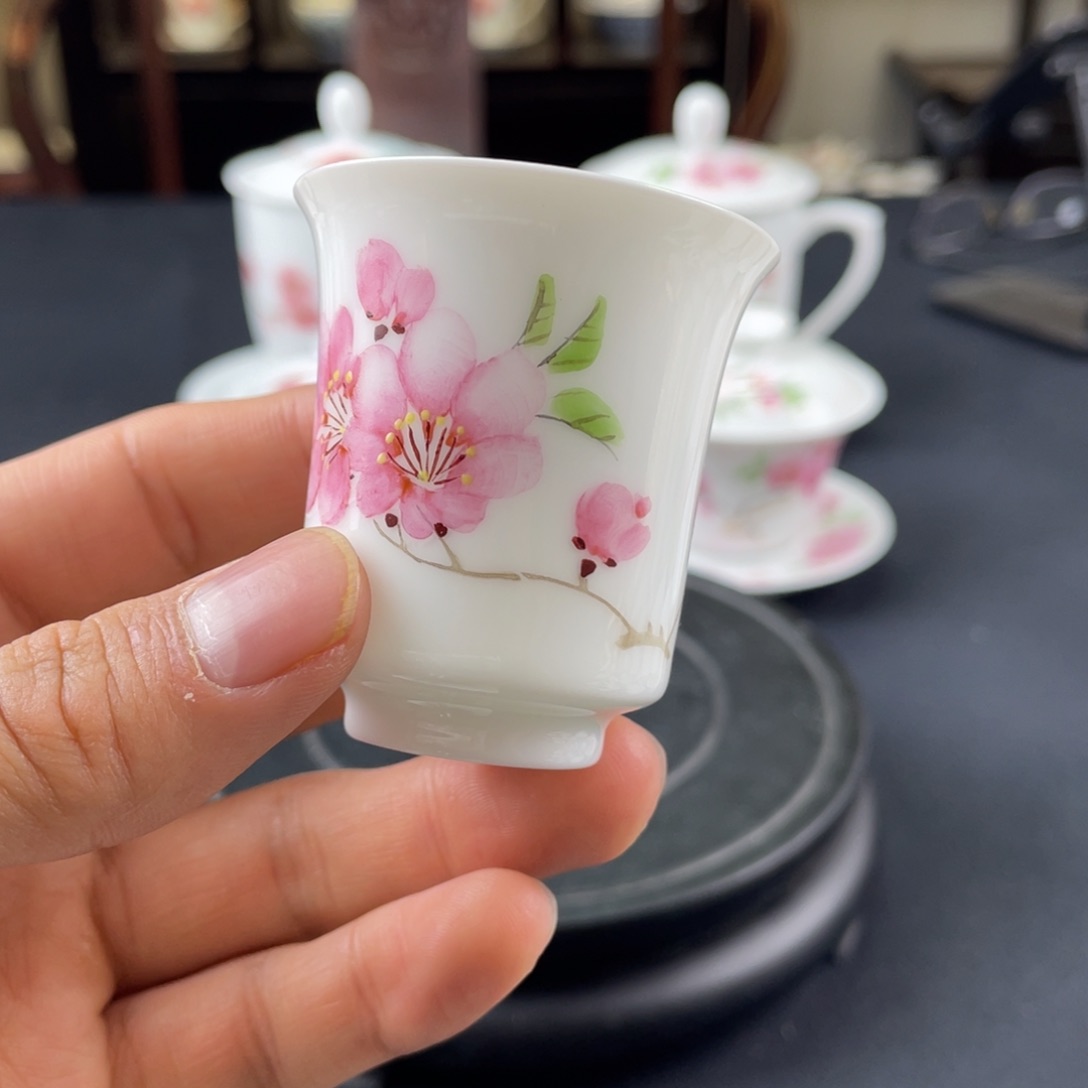 瓷片轻工业陶瓷研究所