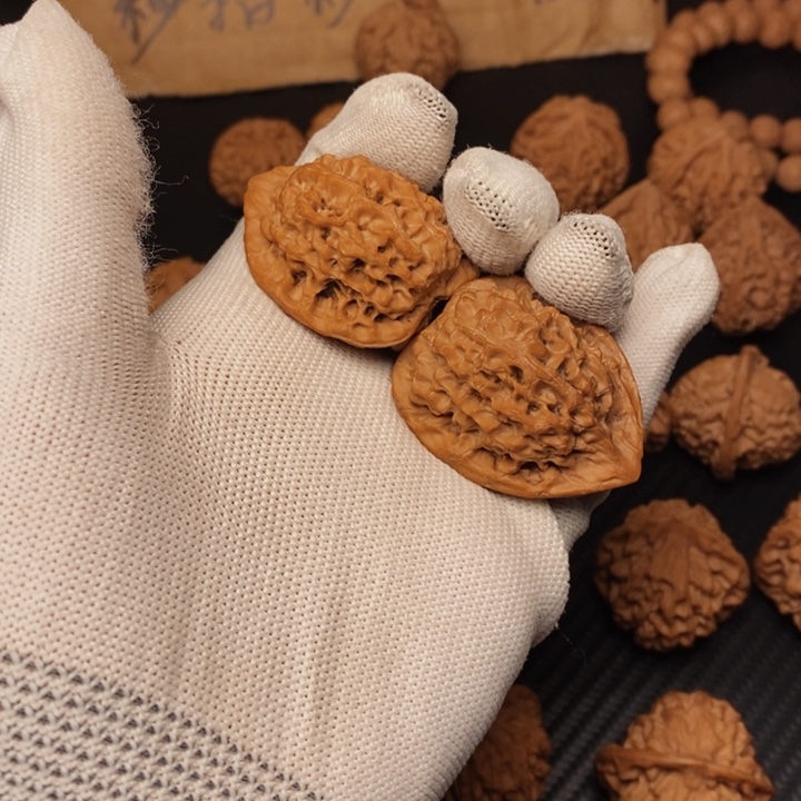 把件文玩核桃?秦岭秦鸡