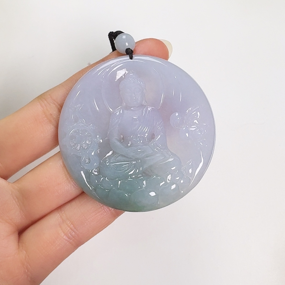 翡翠颈饰未镶嵌大日如来牌